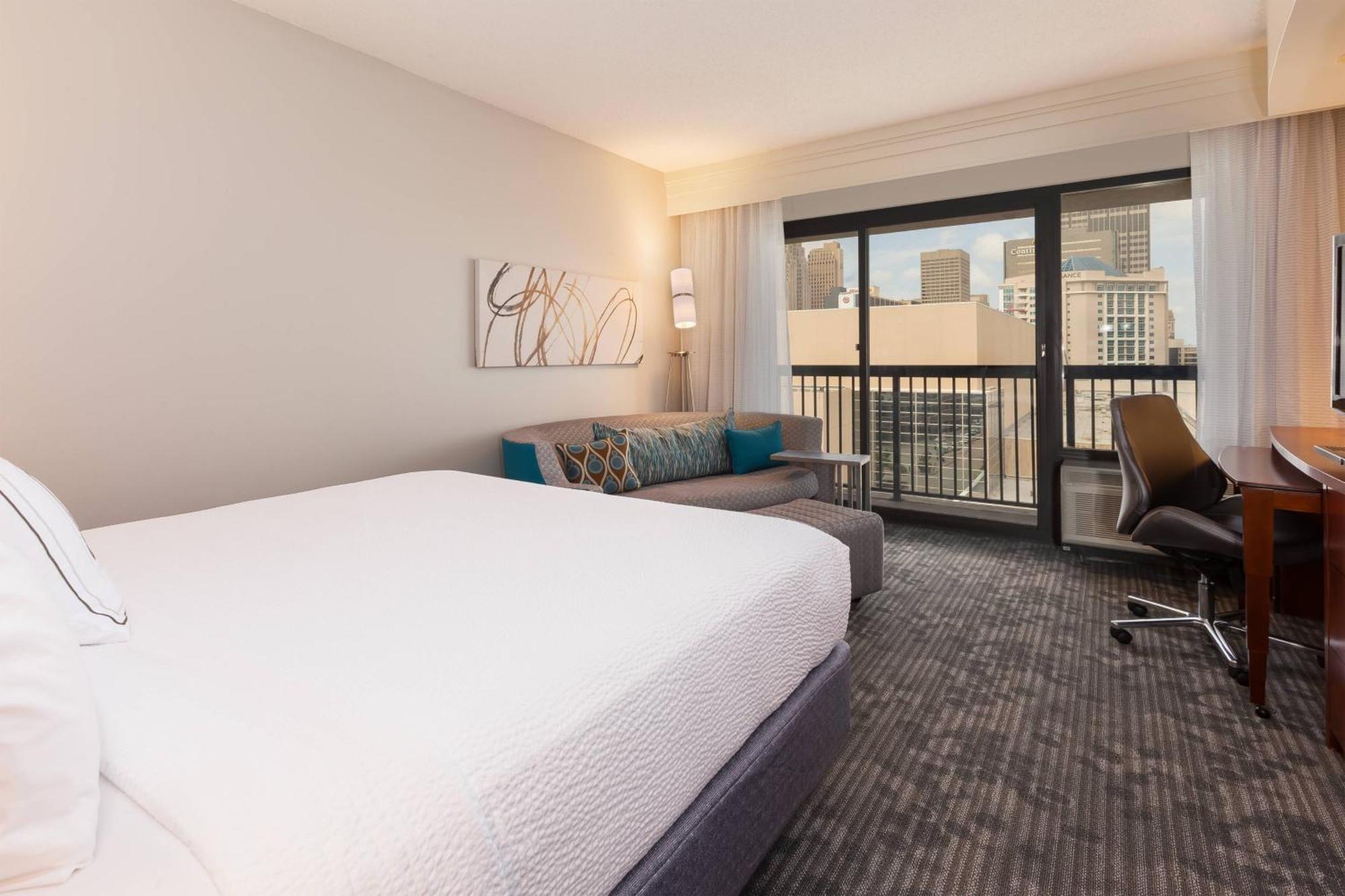 Courtyard By Marriott Oklahoma City Downtown Zewnętrze zdjęcie